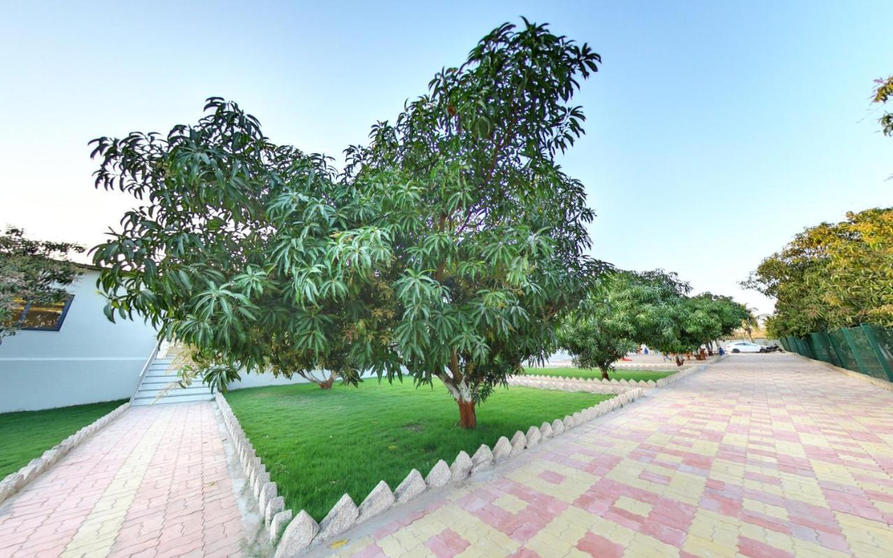 Anantam Resort Sasan Gir Exteriör bild